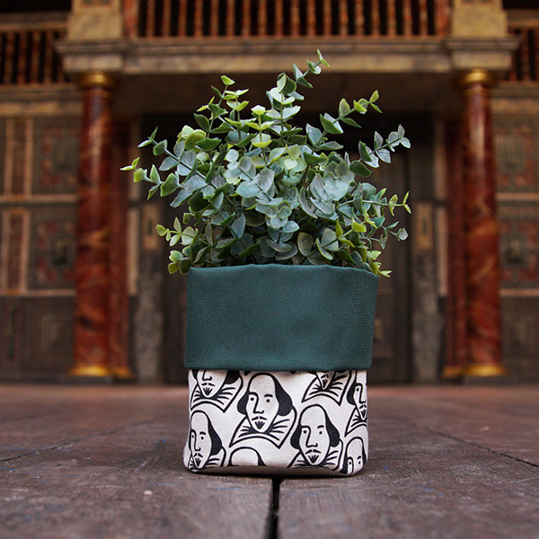 material pot plant holders Shakespeare Plant Pot Holder
