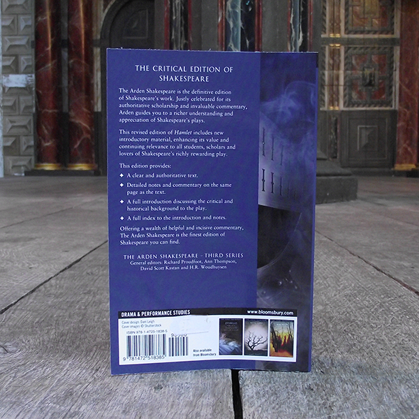 The Arden Shakespeare - Hamlet. Paperback book.