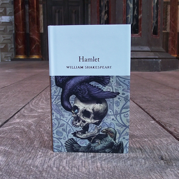 Pocket sized hardback Collector's Library copy of Hamlet by William Shakespeare