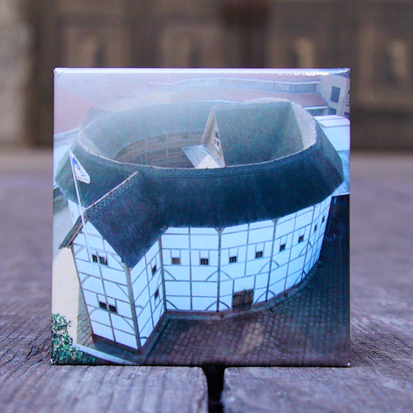 Square magnet with birds eye view of Shakespeare's Globe Theatre